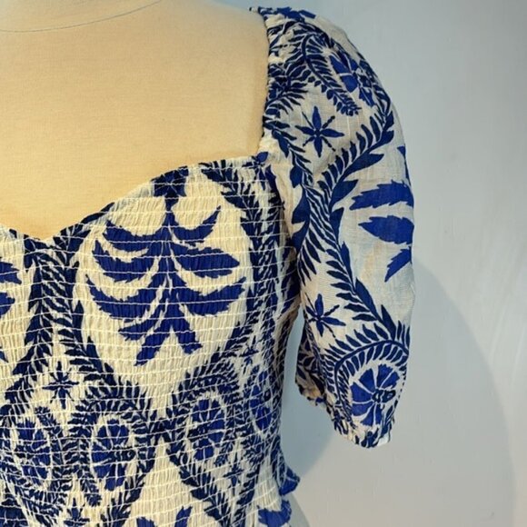 H&M blue patterned puff sleeve smocked sweetheart neckline top size medium - Picture 8 of 14